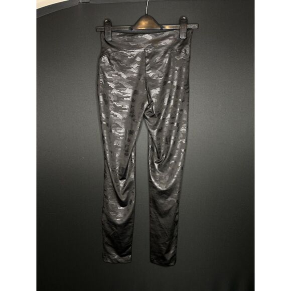 Stella Luce Women's Witchy Whimsygoth Black Camo Halloween Leggings - Picture 7 of 8